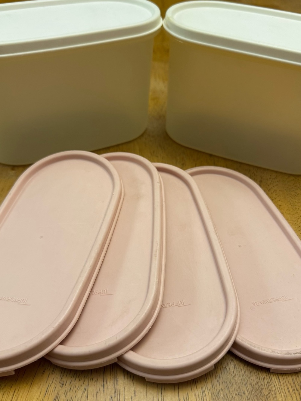 Vintage Tupperware Modular Mates Oval 2 Set - 2 Bases & 6 Lids (Pink/Cream)